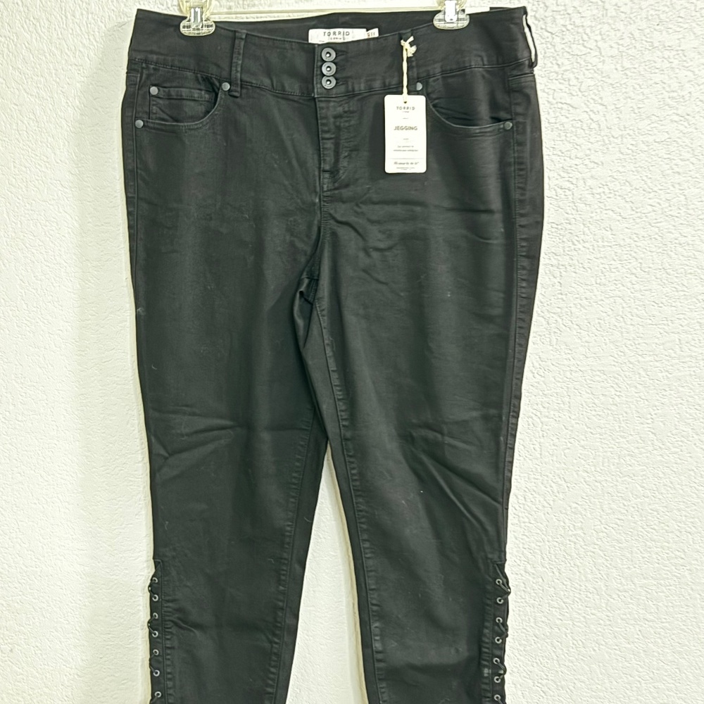 NWT Torrid Black Jegging with Lace Up Legs